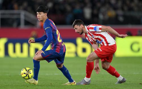 PSG a bătut palma cu Barcelona pentru transferul tânărului Dro Fernandez // FOTO: Getty Images