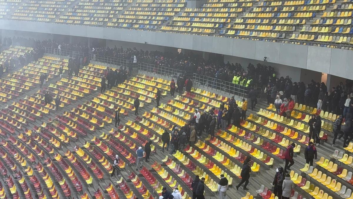 Ce a făcut Peluza Nord pe finalul meciului FCSB - CFR Cluj
