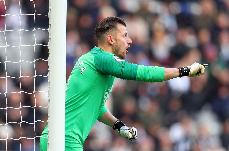 Martin Dubravka / Sursă foto: Guliver/Getty Images EXCLUSIV Alte două mutări incredibile încercate în Liga 1 » Ederson de la Manchester City, căutat de Oțelul Galați: „I-am dat un mail”