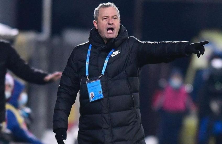 Mircea Rednic (56 de ani) a dat milităria jos din pod, înaintea duelului dintre Dinamo și Viitorul.