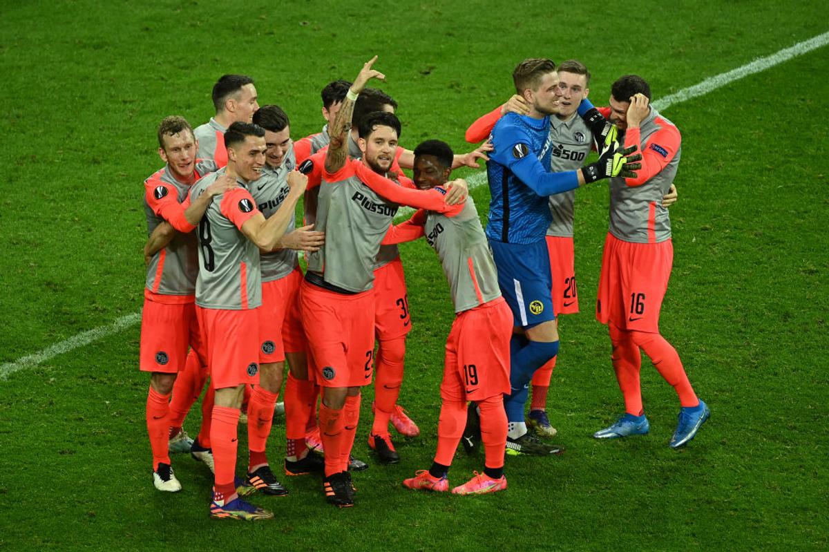 Europa League. VIDEO+FOTO Seară perfectă pentru români: toți merg în optimile de finală! Când are loc tragerea + toate echipele calificate