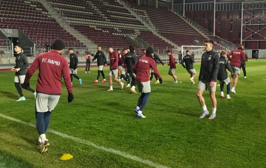 Rapid a efectuat astăzi primul antrenament pe noua arenă din Giulești. La final, antrenorul Mihai Iosif (47 de ani) și căpitanul Cristian Săpunaru (37 de ani) au susținut o conferință de presă.