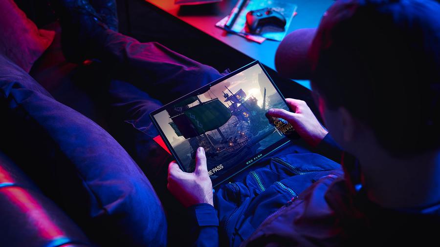 ASUS ROG Flow Z13 (GZ301): putere concentrată, fără ezitări