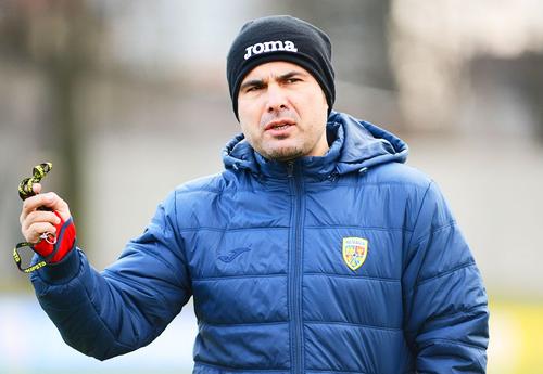 Adrian Mutu se află în discuții cu Rapid și l-a lăudat pe Antonio Sefer (21 de ani), mijlocașul ofensiv al giuleștenilor.