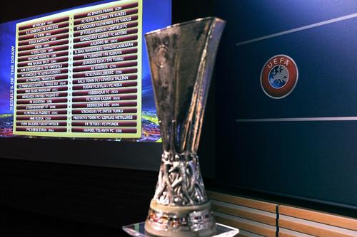 Tragerea la sorți din Conference League / Sursă foto: Guliver/Getty Images