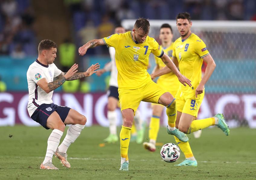 Andriy Yarmolenko (32 de ani), extrema ucraineană a celor de la West Ham, a primit câteva zile de pauză din partea managerului Davis Moyes. Războiul pornit de Rusia pe teritoriul Ucrainei l-a afectat pe fotbalist.