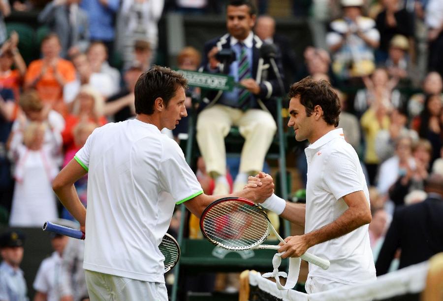 Stakhovsky și momentul de neuitat al carierei, victoria cu Federer de la Wimbledon / Sursă foto: Guliver/Getty Images Din Ucraina asediată, un nume cunoscut din sport cere ajutor: „Dacă Europa lasă țara să cadă, ce o să urmeze? Ne întoarcem în era URSS?”