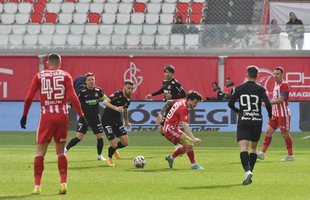Sepsi - Hermannstadt 2-1, în primul meci al zilei în Superligă » Gazdele s-au impus chiar și în inferioritate numerică