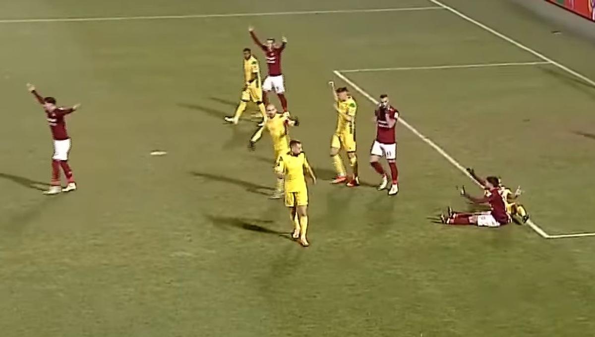 Feșnic, penalty-uri nedate în Mioveni - Rapid