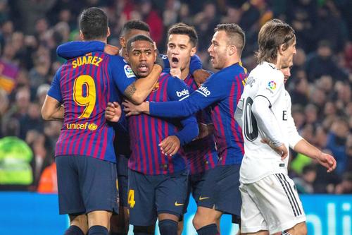 Malcom, în centru, în El Clasico / foto: Imago Images
