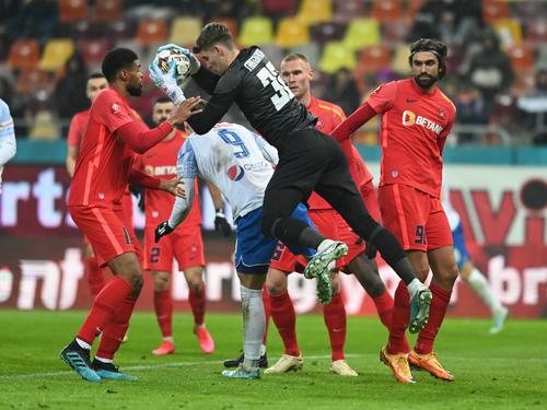 Andrea Compagno (26 de ani), atacantul italian al celor de la FCSB, a dezvăluit momentele grele prin care trecea atunci când juca la Pinerolo