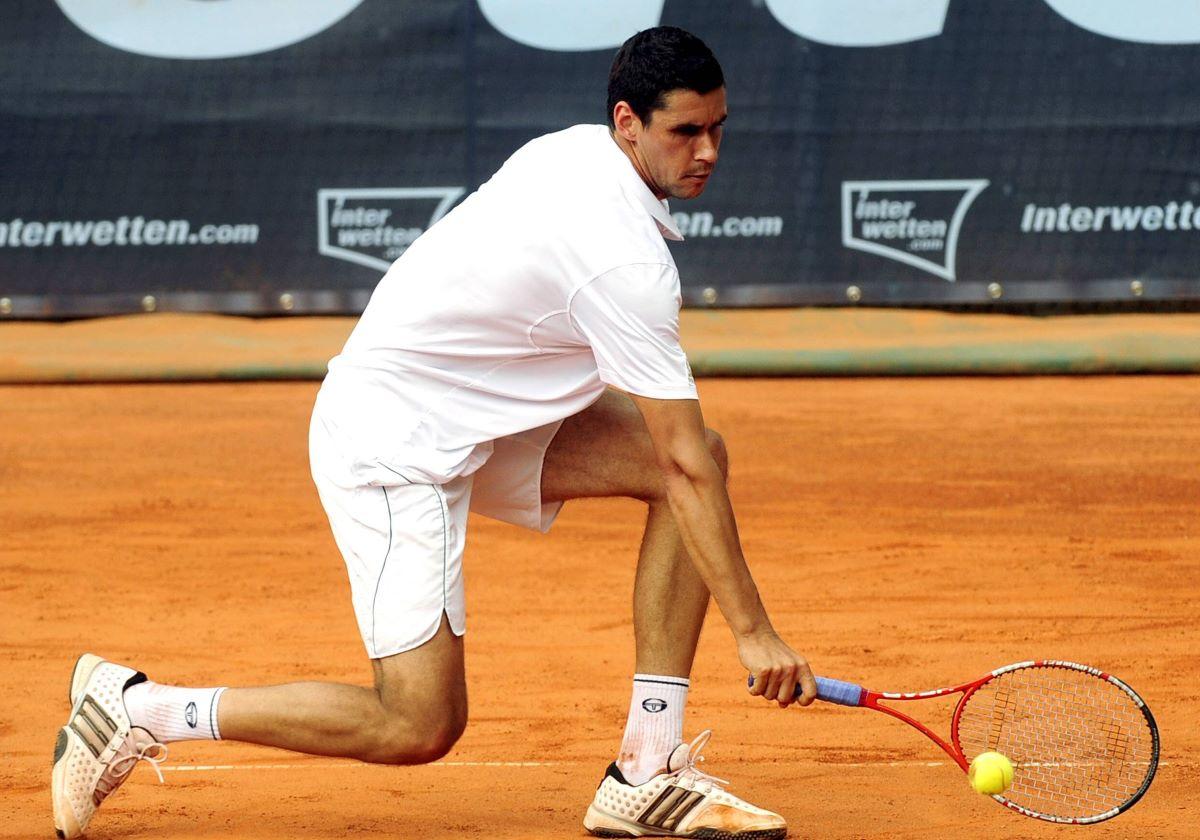 Reverul cu o mână români Pavel, Hănescu, Ungur, Pescariu, Copil, Mergea