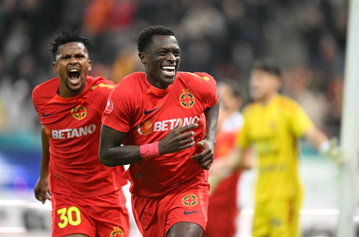 Trei detalii remarcate de GSP la FCSB - Botoșani: jucătorul fără pereche, „ritualul” de la final și o situație curioasă cu Charalambous