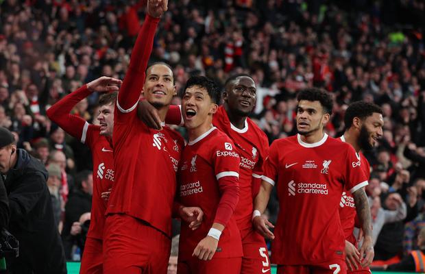 „Grădinița” lui Klopp și „profesorul” Van Dijk îi aduc lui Liverpool trofeul Cupei Ligii Angliei » Încă un sezon ratat pentru Chelsea!