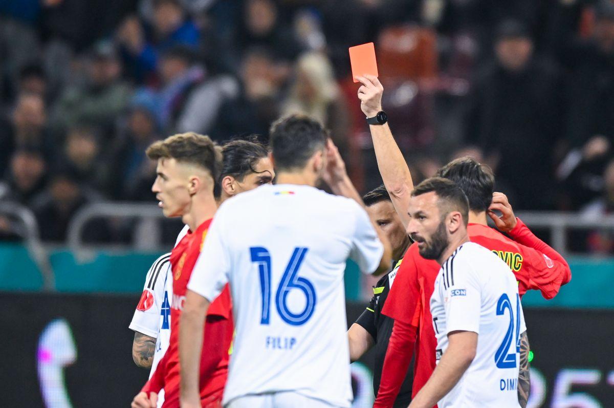 Discurs vehement către FCSB: „E zero! În Europa nu iese din careu dacă dă de un arbitru sănătos. Olaru intră criminal, dar ei se țipă la orice atingere”