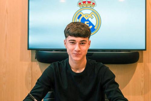 Eduardo Corlat a semnat cu Real Madrid, foto: Instagram