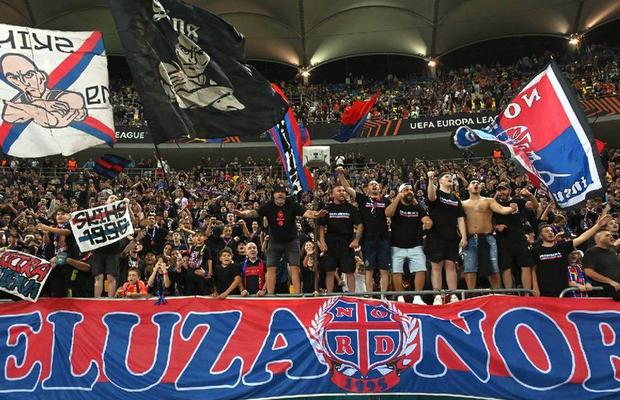 Bilete la FCSB - Lyon doar în câteva sectoare! » Fanii „au driblat” atacurile cibernetice. Mihai Stoica exultă: „Tsunami roș-albastru!”