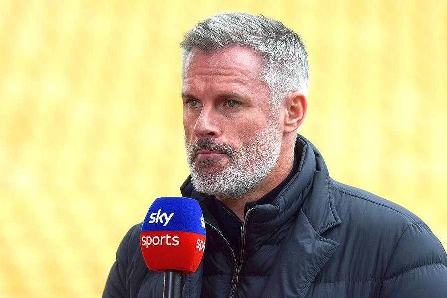 Jamie Carragher, la microfonul Sky Sports / Foto: Imago Images Recomandarea legendei lui Liverpool pentru Arne Slot: „Trebuie scos urgent din echipă! Provoacă haos total”