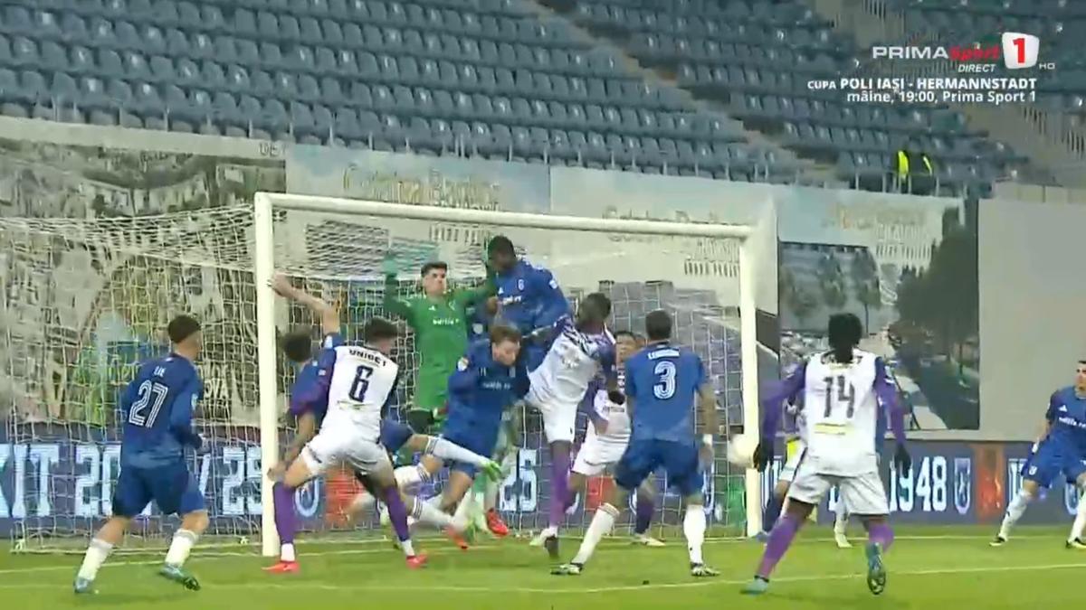 Penalty comis în FCU Craiova - FC Argeș