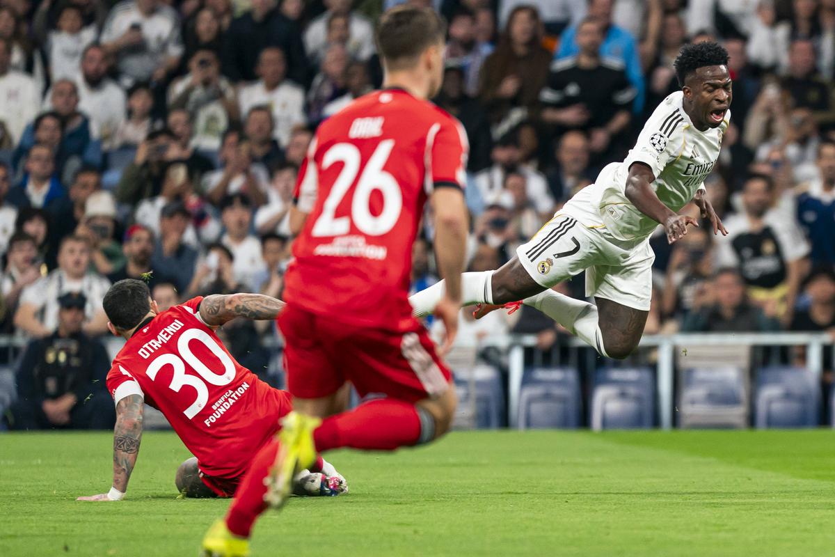Real Madrid – Benfica l-a avut protagonist tot pe Vinicius! Spaniolii merg în optimi: pot da de Manchester City