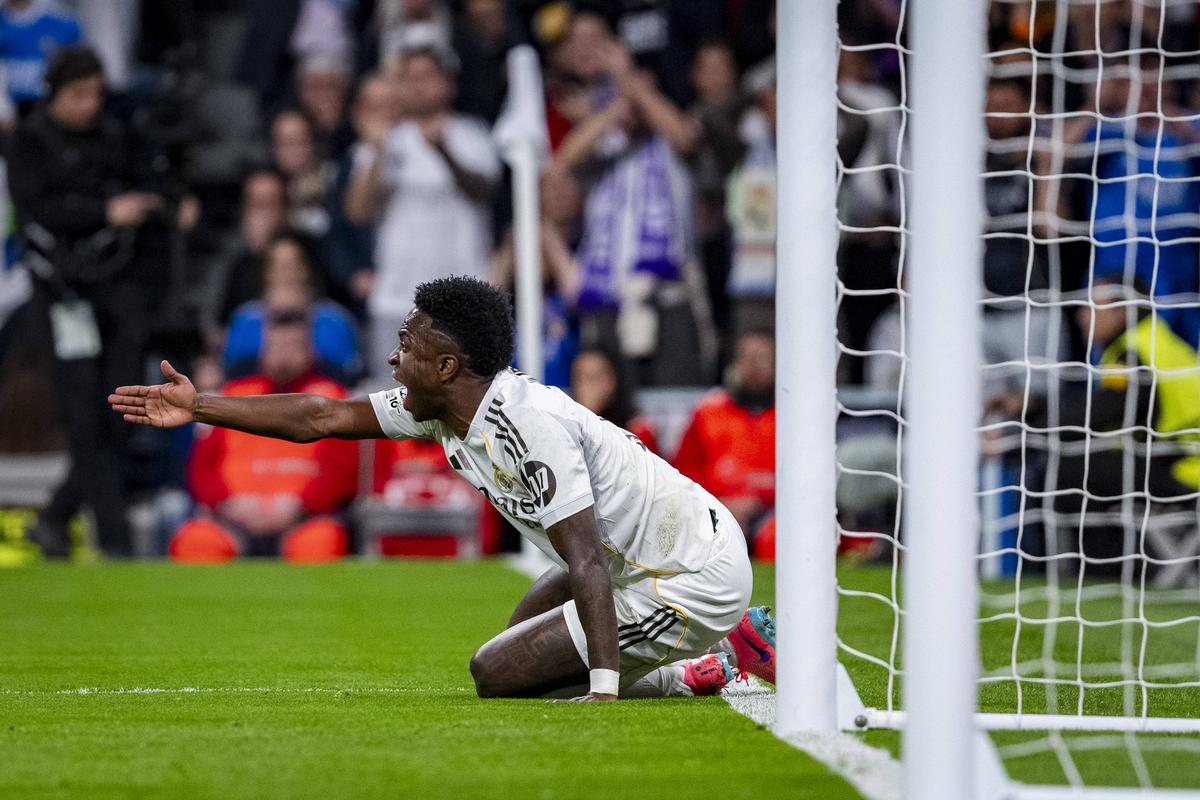 Real Madrid – Benfica l-a avut protagonist tot pe Vinicius! Spaniolii merg în optimi: pot da de Manchester City