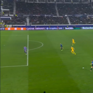 Ramy Bensebaini l-a umplut de sânge pe Lazar Samardzic în Atalanta - Borussia Dortmund // FOTO: captură Prima Sport