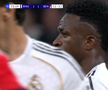 Raul Asencio, scos cu targa în Real Madrid - Benfica