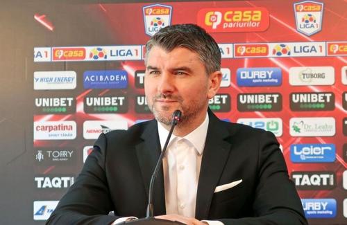 Adrian Mihalcea l-a înlocuit pe Dusan Uhrin Jr. pe banca „câinilor”