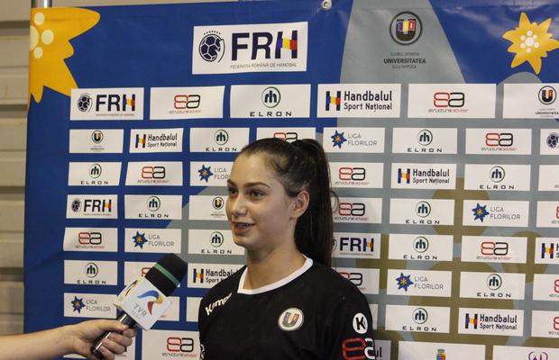 Rebeca Necula, de „pe val” în Liga Florilor, la izolare: „Sper să nu fie înghețat anul școlar”