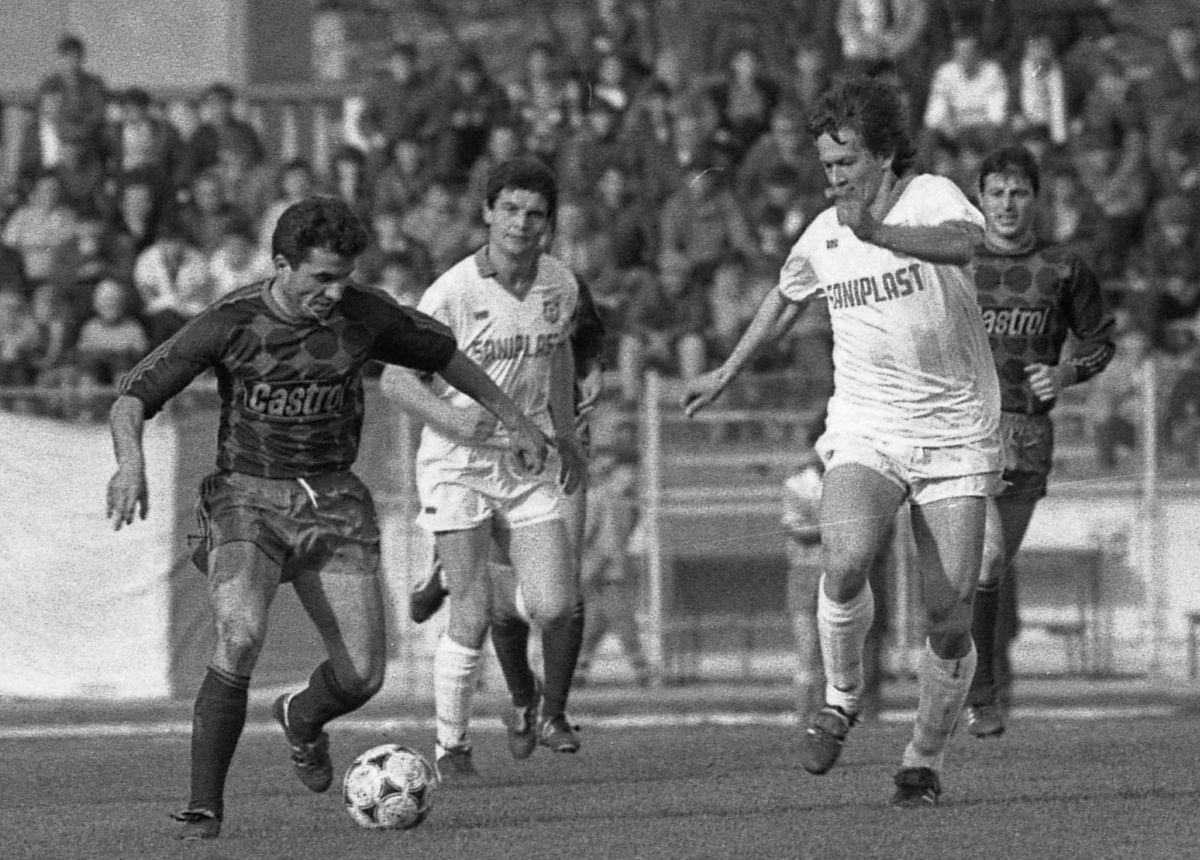 Dinamo, capodopera lui Il Luce: 1989-1990