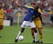 Cum s-a modificat lumea de la ultima prezență a României la un Campionat Mondial: apărea Google, primul Windows și izbucnea scandalul Clinton - Lewinsky