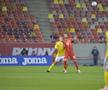 Lovitură cruntă pentru FCSB » Gigi Becali anunță cât va sta Florinel Coman pe tușă după accidentarea de la „națională”