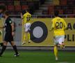 Lovitură cruntă pentru FCSB » Gigi Becali anunță cât va sta Florinel Coman pe tușă după accidentarea de la „națională”