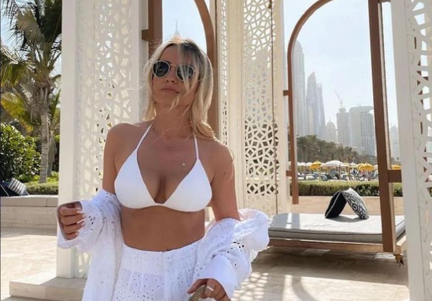 Sursă foto: Instagram.com/elenaashkovska
