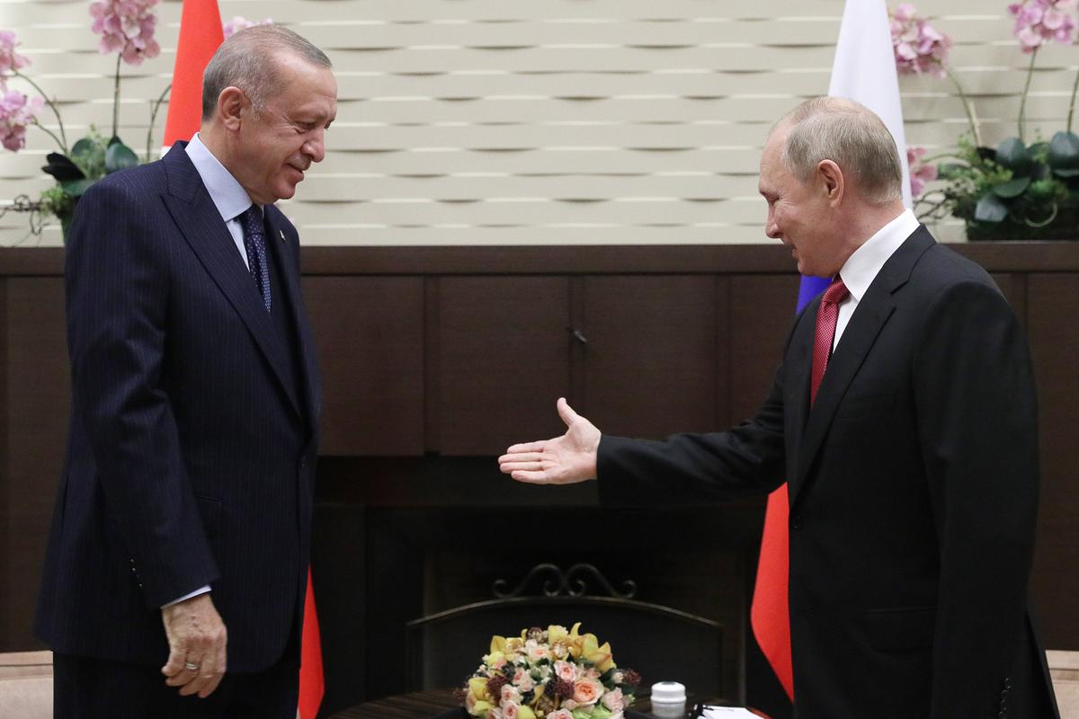 Amenințări fără precedent pe axa Rusia - Turcia, din cauza unei înotătoare: „La închisoare cu ea! Erdogan chiar vrea neînțelegeri cu noi?”