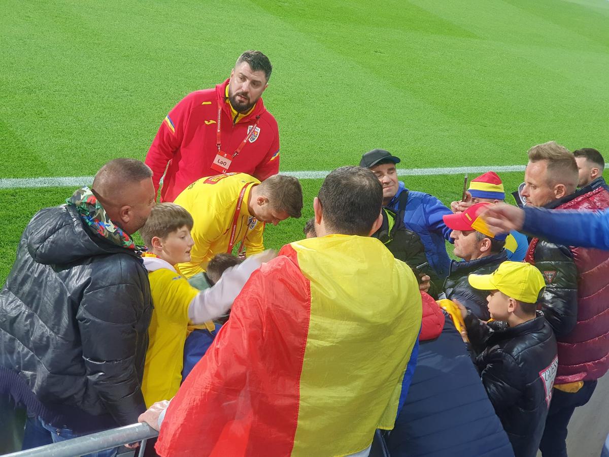 Imagini de la Andorra - România, atmosferă + bătaia din minutul 11