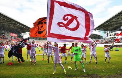 „Hai să le lăsăm stadionul întreg!” » Oficialii Unirii Dej au motivat decizia care nu le-a picat bine fanilor: „Din respect pentru tradiția și istoria clubului Dinamo București”