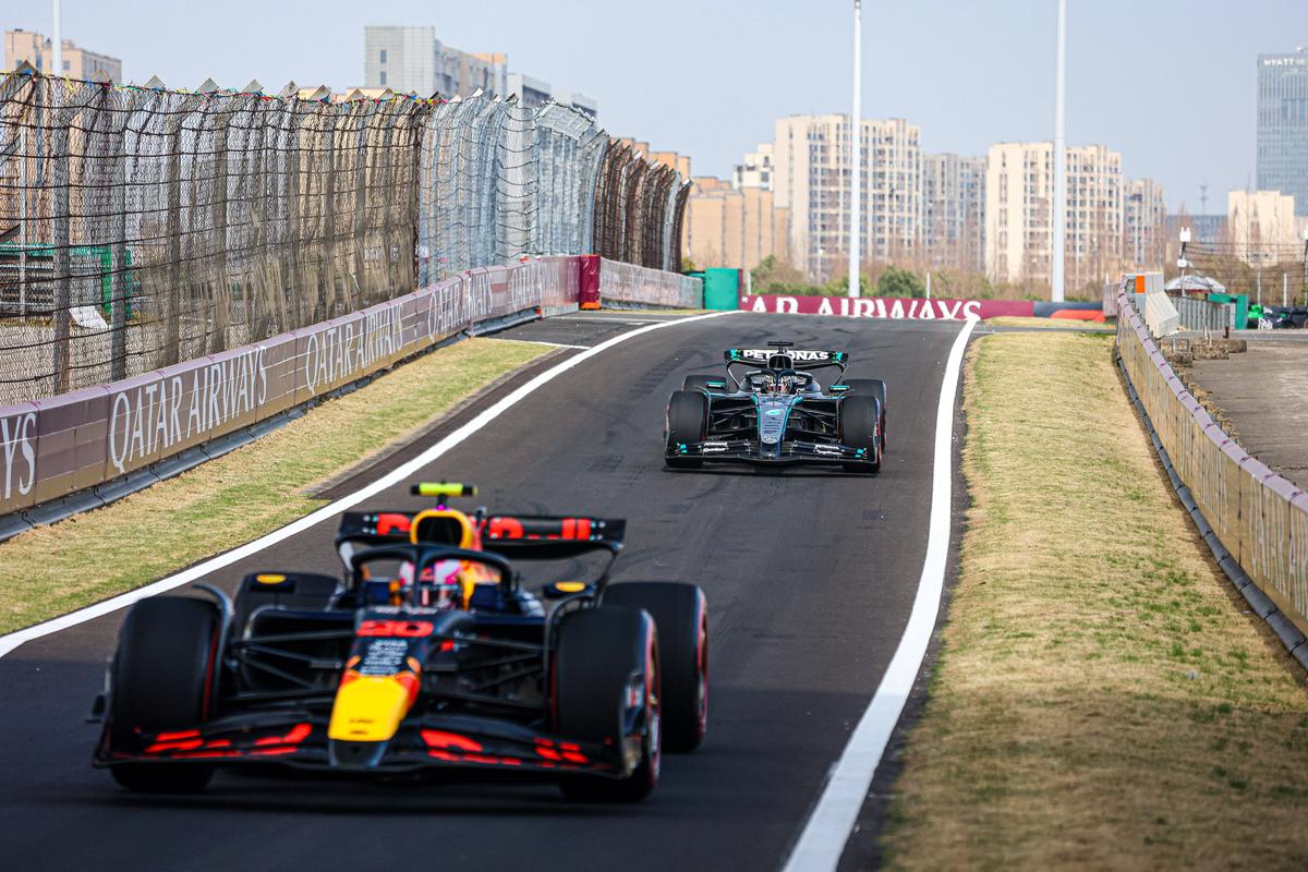 Nu doar retrogradat, ci în pericol de a ieși DE TOT din Formula 1!