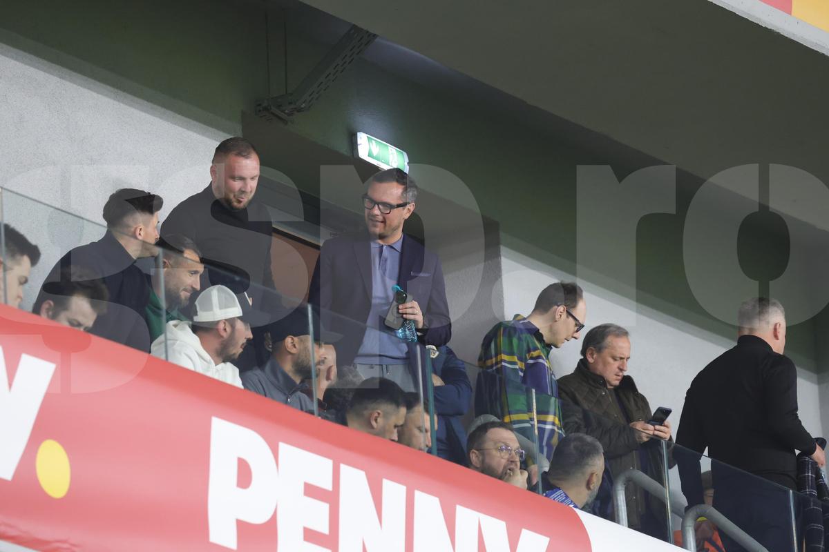Foștii fotbaliști prezenți la meciul dintre România U20 și Olanda U20