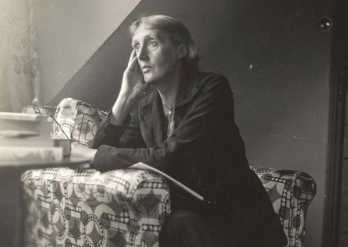 Scriitoarea Virginia Woolf a fost un personaj complex al secolului trecut