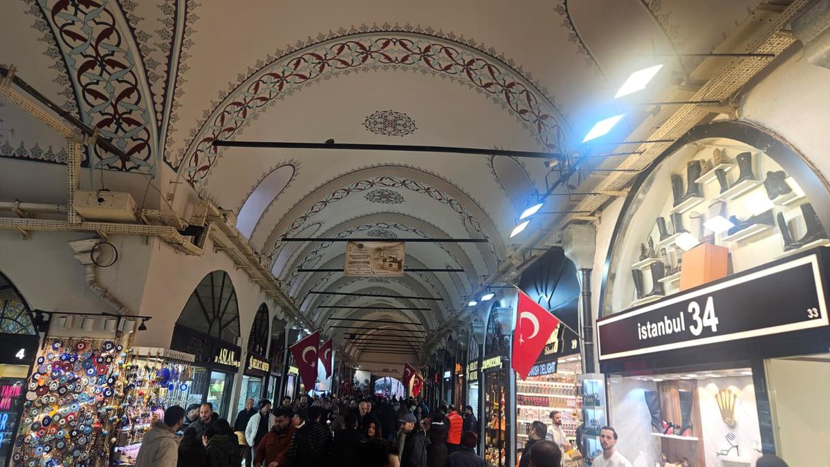 Grand Bazar Istanbul vs Obor București: Turcia - România