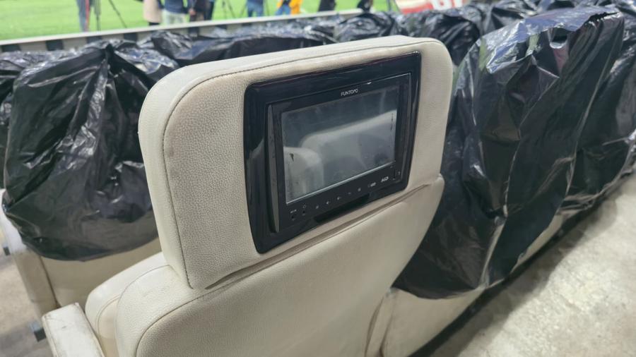 Imagine de pe stadionul lui Besiktaș, la oficială. Foto: GSP.RO Umilință totală pentru Arena Națională! » Ce am găsit pe Tüpraş Stadium din Istanbul: dotări SF la VIP