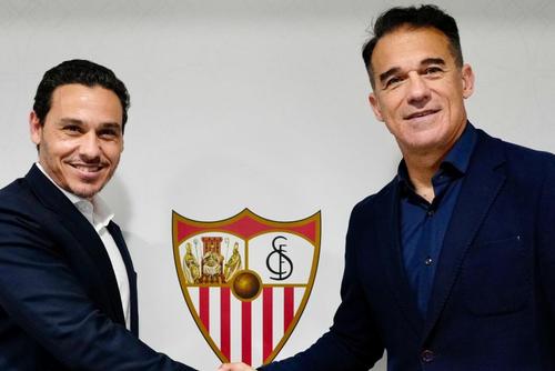 Luis Garcia Plaza, noul antrenor al echipei FC Sevilla / foto: Facebook FC Sevilla