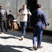 Valentin Mihăilă, la sosirea echipei naţionale la hotelul din Istanbul FOTO: Ionuţ Iordache (GSP)