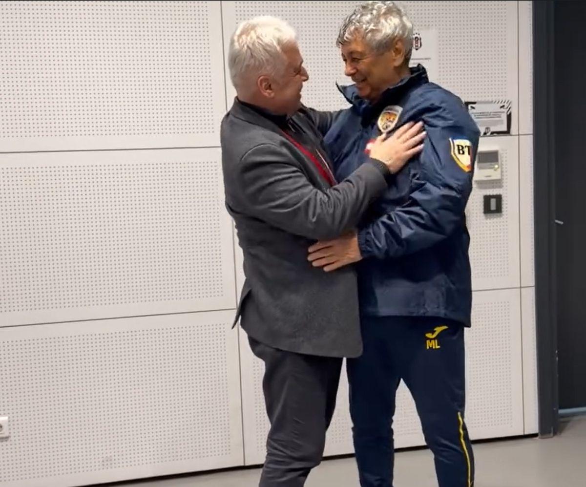 Un jurnalist turc i-a pupat mâna lui Mircea Lucescu la Istanbul
