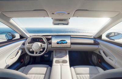 Rivalul chinezesc pentru Tesla, surprins pe străzile din Europa! Peste 100.000 de rezervări în doar două săptămâni de la lansare