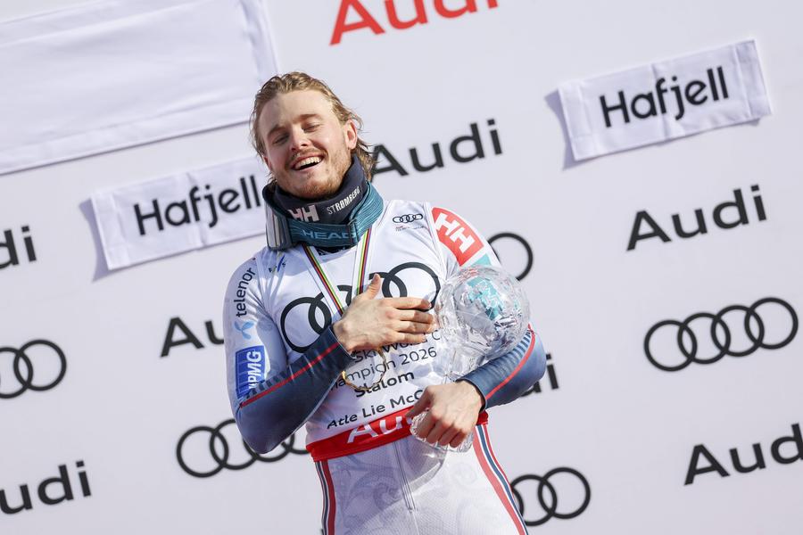 Atle Lie McGrath și ușurarea sa FOTO Imago Images A plâns la Jocurile Olimpice, dar la finalul sezonului a luat Micul Glob de Cristal la slalom