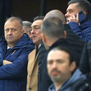 Ilie Dumitrescu, prezent alături de „greii” FRF la antrenamentul oficial de dinainte de Turcia - România / FOTO: Ionuț Iordache (GSP)