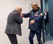 Ismail Er, ziarist al publicației Hürriyet, i-a pupat mâna lui Mircea Lucescu / FOTO: Capturi @Instagram