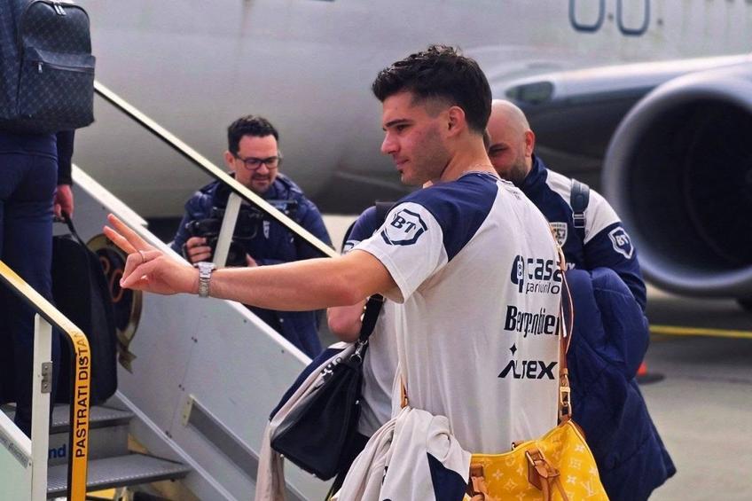 Echipa națională a plecat spre Istanbul / foto: Facebook Echipa națională de fotbal a României